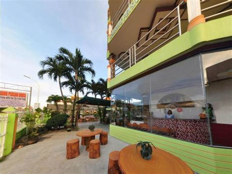 Charing Pension House, Palawan .